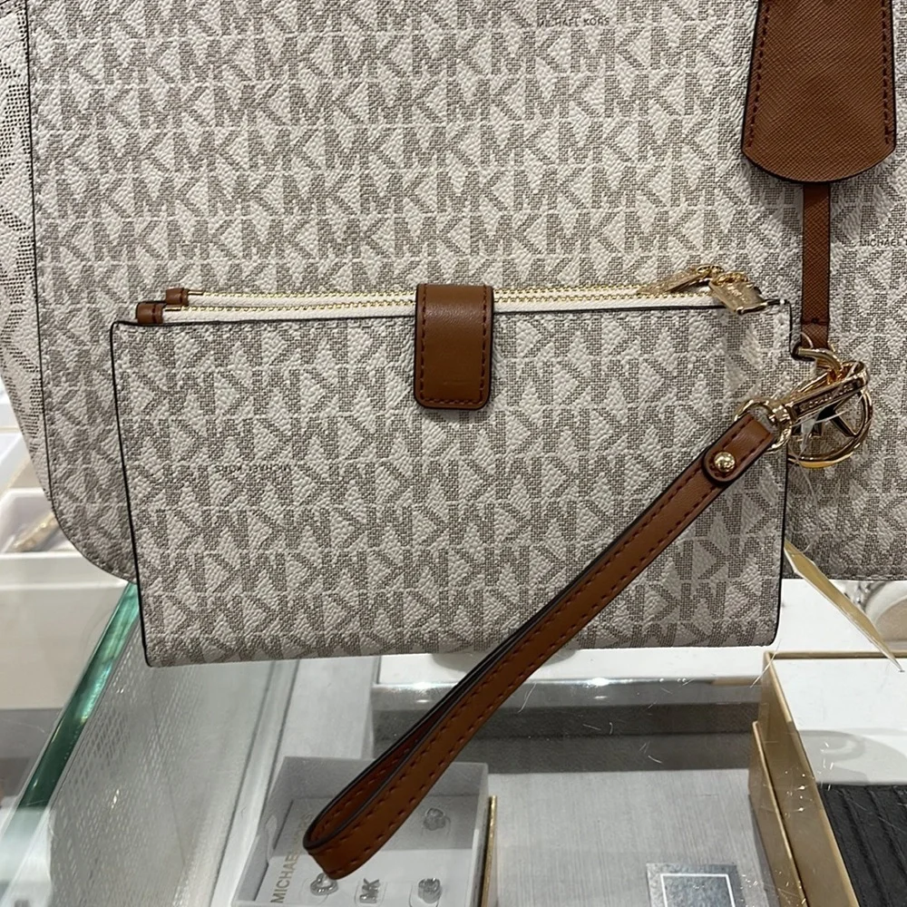 Michael Kors Jet Set Travel Large Double-Zip Wristlet-Wallet-PhoneHolder Vanilla
